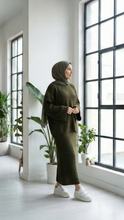 Load image into Gallery viewer, Olive knitted Set
